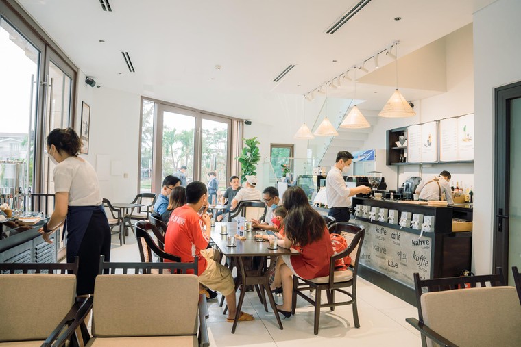 Hàng nghìn lượt khách tham gia sự kiện khai trương 'kép' tại dự án Regal Maison Phu Yen ảnh 3