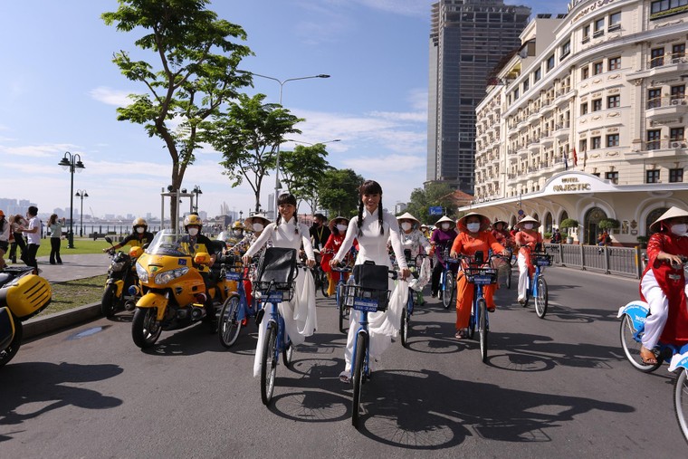 Triển khai cuộc vận động thiết kế 'Áo dài ra thế giới' ảnh 1