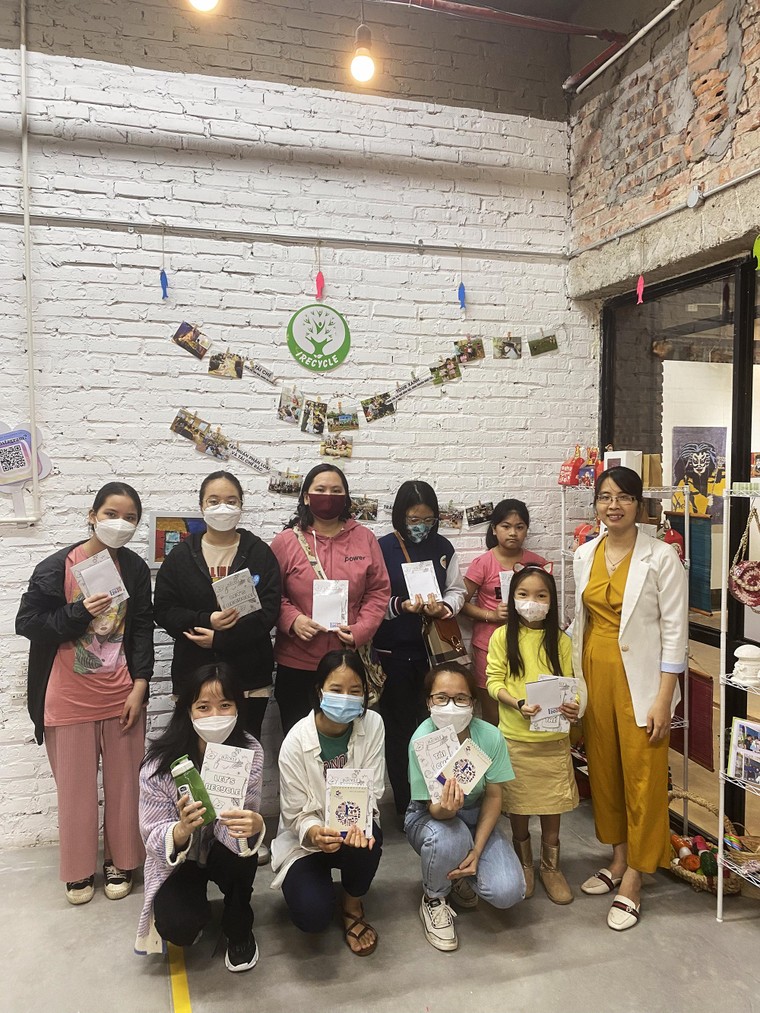 Workshop "Nhựa tái sinh" - nơi ươm mầm những 'hạt giống trẻ'' về bảo vệ môi trường ảnh 7