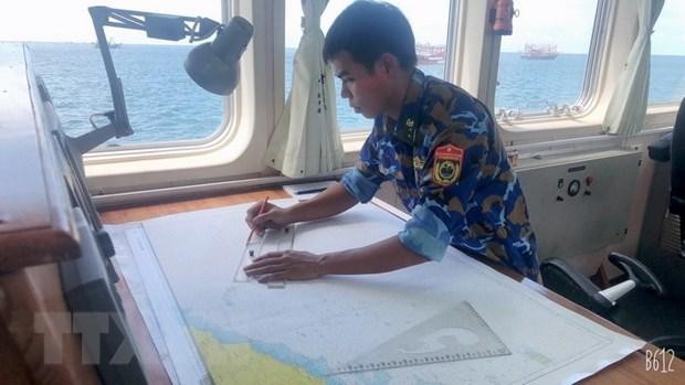 Khẩn trương tìm kiếm các nạn nhân mất tích của tàu cá ảnh 1