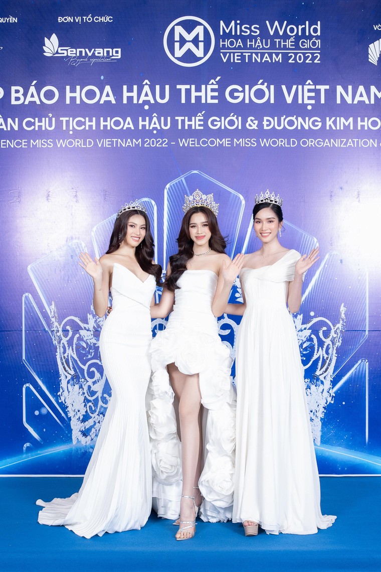Đương kim Hoa hậu Thế giới tham gia họp báo Miss World Vietnam 2022 ảnh 3