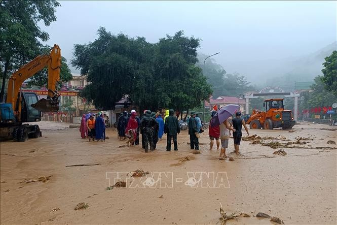 Lũ quét gây nhiều thiệt hại tại tỉnh Nghệ An ảnh 7