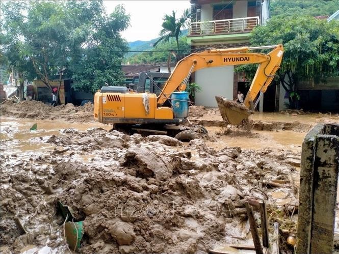 Lũ quét gây nhiều thiệt hại tại tỉnh Nghệ An ảnh 9