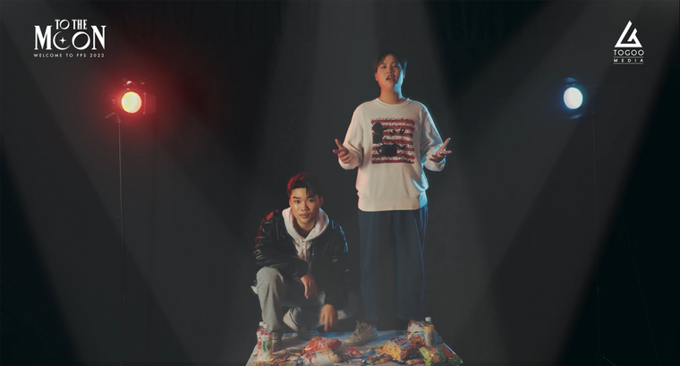 “Let’s fly to the moon” - Clip viral cực chất dành tặng sinh viên Báo chí ảnh 2