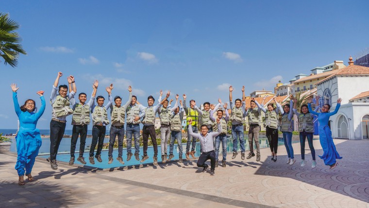 Ông Lê Viết Hải giữ chức vụ Chủ tịch Hội đồng Sáng lập Tập đoàn Xây dựng Hòa Bình ảnh 2