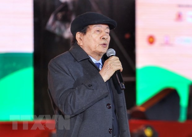 Thơ ca luôn đồng hành cùng công cuộc xây dựng và bảo vệ Tổ quốc ảnh 1