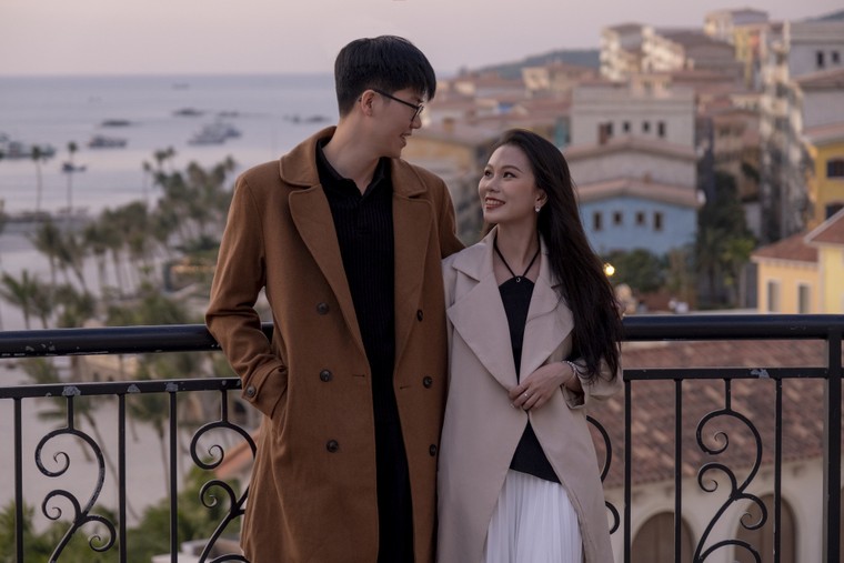 Muôn sắc màu Valentine ở các khu vui chơi trên cả nước ảnh 1