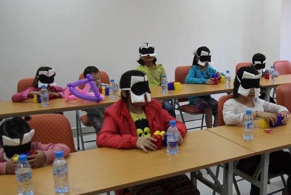 Kích bán cầu não để trẻ thành 'siêu nhân': quá nguy hiểm! ảnh 1