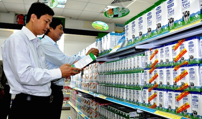 Vinamilk tiếp tục đứng đầu Top 10 Doanh nghiệp niêm yết uy tín tại Việt Nam ảnh 1