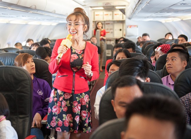 Tết của những người vận chuyển mùa xuân ảnh 2