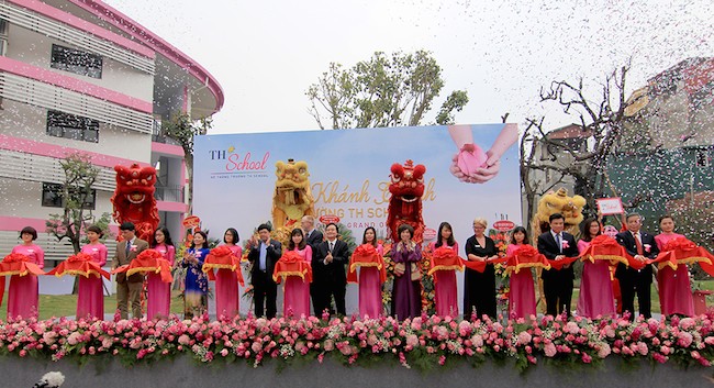 Bộ trưởng Nhạ đặt niềm tin ‘TH School sẽ là cơ sở giáo dục hàng đầu Việt Nam’ ảnh 1