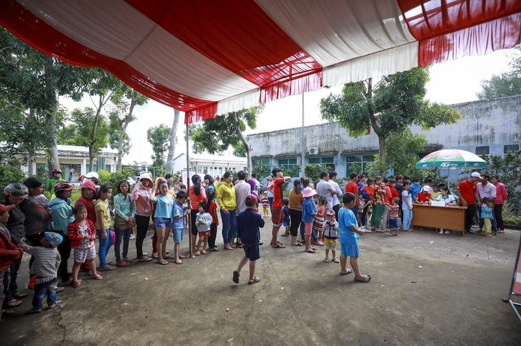 2200 trẻ em Bình Phước được khám sàng lọc tim miễn phí ảnh 1