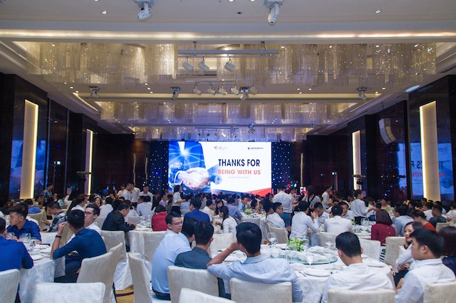 Tôn vinh hệ thống nhà kết nối của nghemoigioi.vn ảnh 1