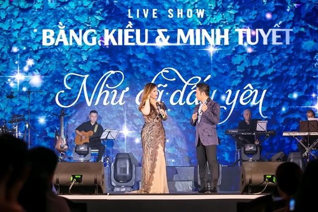 Bằng Kiều Minh Tuyết “đốt cháy” sân khấu FLC Sầm Sơn ảnh 1