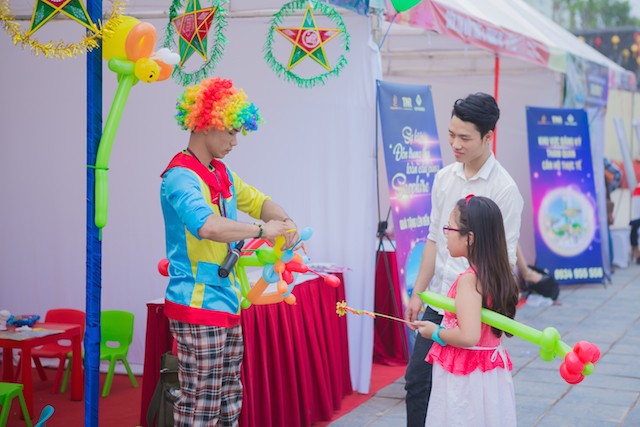 Lễ hội trung thu tại TNR Goldmark City độc đáo nhất Hà Nội ảnh 3