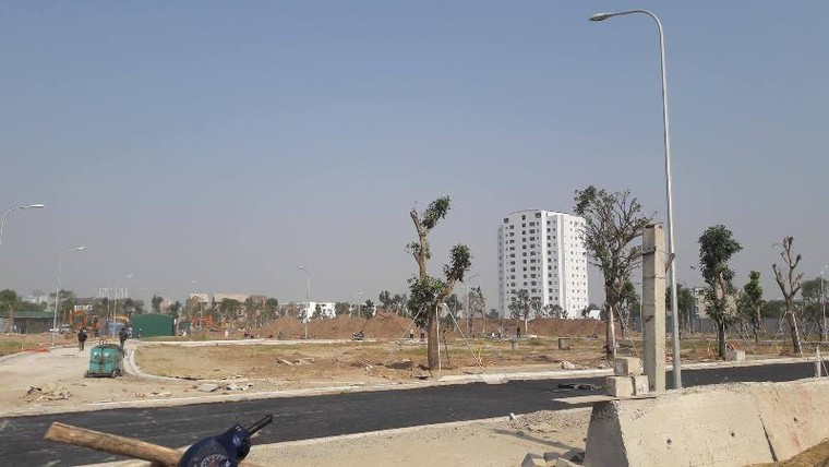 Nghĩa địa, cống thối, sông ô nhiễm ‘bao vây’ dự án Eden Rose Thanh Trì ảnh 8