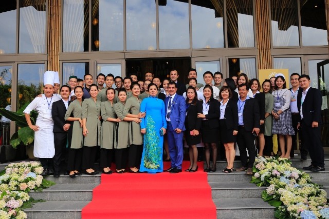 Có gì đặc biệt trong buổi tiệc của các Đệ nhất Phu nhân APEC ảnh 9