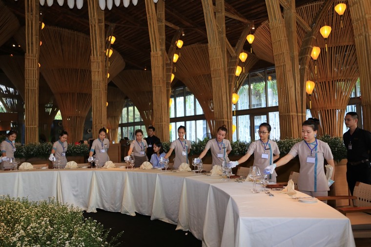 Có gì đặc biệt trong buổi tiệc của các Đệ nhất Phu nhân APEC ảnh 1