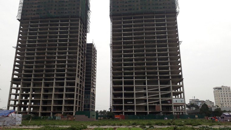 Nỗi khổ của khách hàng căng băng rôn đòi nhà ngày giáp Tết ảnh 1