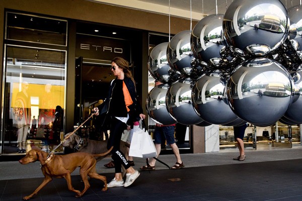 Bất chấp khủng hoảng, cửa hàng cho giới siêu giàu vẫn lãi to ảnh 1