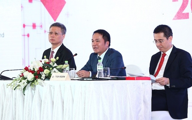 Techcombank đặt mục tiêu lợi nhuận 10.000 tỷ đồng năm 2018 ảnh 1