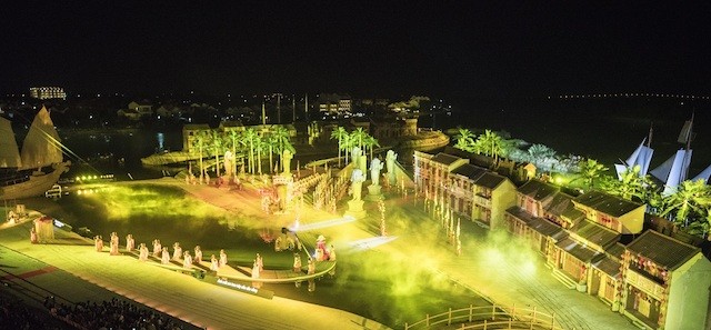 Xác lập nhiều kỷ lục xây dựng với ‘Sân khấu ngoài trời lớn nhất Việt Nam’ tại Hội An ảnh 1