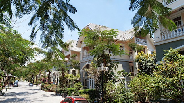 Khách hàng hào hứng trải nghiệm giá trị sống tại Dragon City ảnh 1