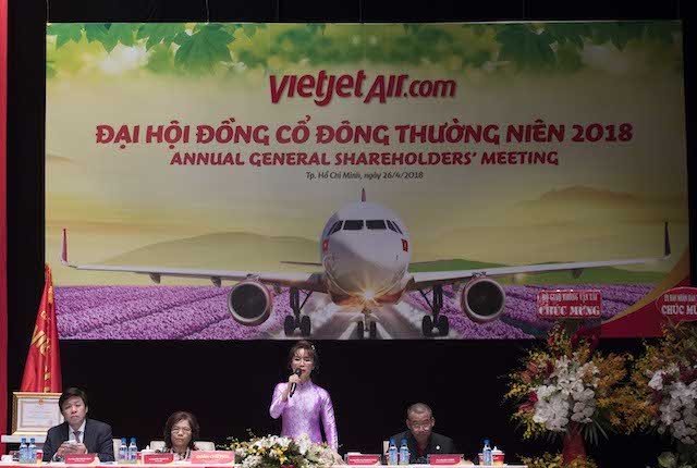 Vietjet tiếp tục dẫn đầu xu thế, mở rộng đường bay quốc tế, chia cổ tức 50% ảnh 1
