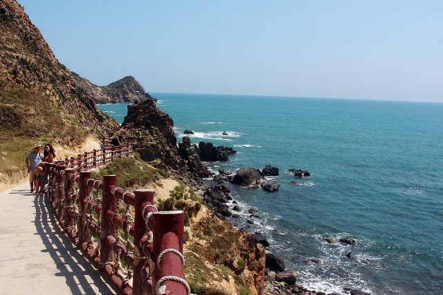 4 tuyến ‘ăn chơi’ không thể bỏ qua khi đến Quy Nhơn ảnh 1