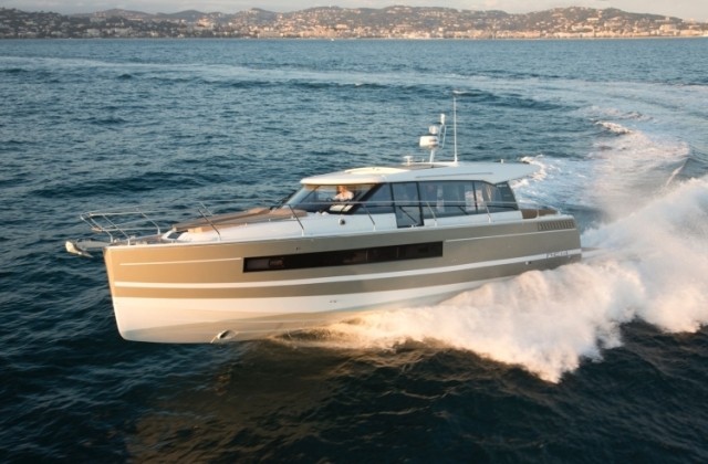 Tập đoàn FLC mua hai du thuyền hạng sang ảnh 2