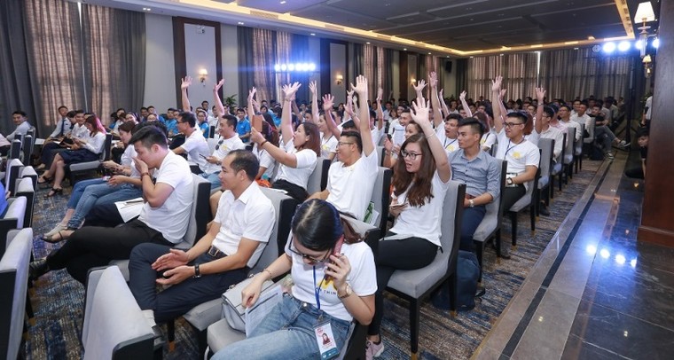 Tưng bừng sự kiện ra mắt phân khu Royal Park dự án FLC Hạ Long ảnh 3