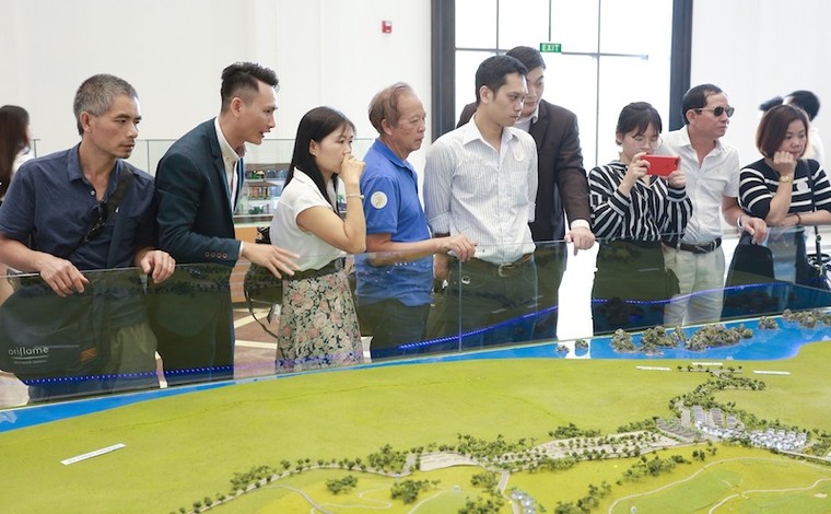 Tập đoàn FLC ra mắt dòng biệt thự nghỉ dưỡng đắt giá nhất FLC Hạ Long ảnh 2