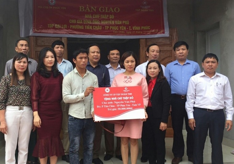 Tập đoàn TMS: Trao tặng 2 nhà tình nghĩa và 60 xe đạp cho người nghèo tại Phúc Yên ảnh 1