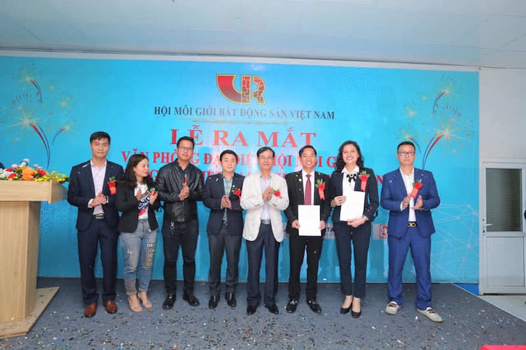 Ra mắt văn phòng Hội môi giới bất động sản Việt Nam tại Vân Đồn ảnh 1