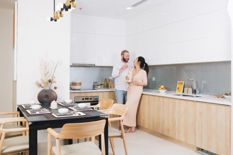 Gia đình hoa hậu Ngô Phương Lan trải nghiệm không gian sống tại The Zei ảnh 3