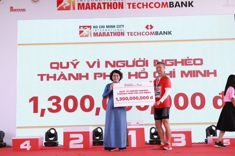 Hành trinh lan toả ‘vượt trội hơn mỗi ngày’ cùng giải Marathon quốc tế TP.HCM techcombank 2019 ảnh 3