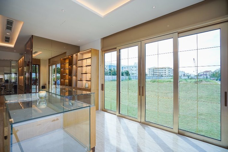 Hơn 2000 khách hàng trải nghiệm shop 6 sao của Đất Xanh Miền Trung ảnh 3