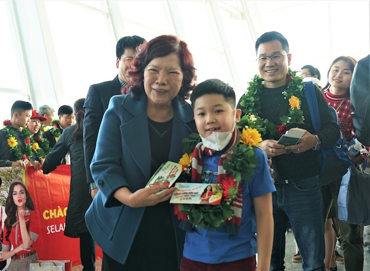 Vietjet khai trương đường bay thẳng đầu tiên kết nối Hà Nội – Bali (Indonesia) ảnh 2