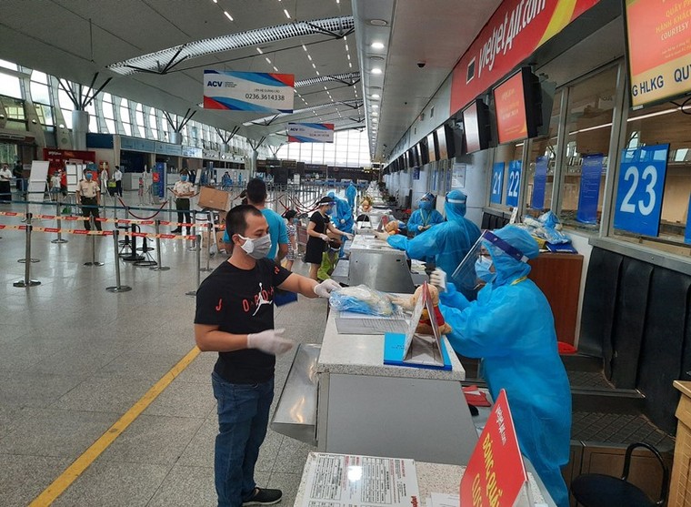 Vietjet đưa hơn 800 khách từ tâm dịch Đà Nẵng trở về nhà ảnh 1