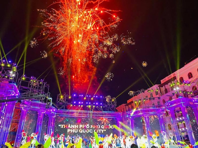 Phú Quốc trở thành thành phố biển đảo đầu tiên của Việt Nam ảnh 4