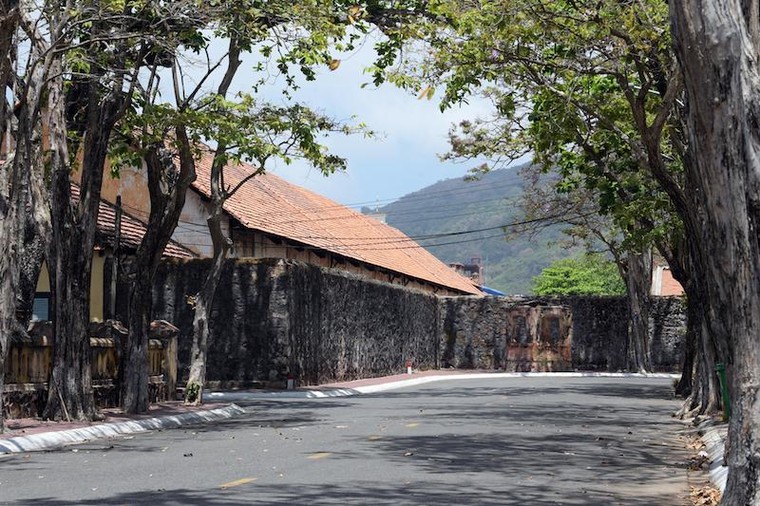 Du lịch Côn Đảo: Máy bay kín chỗ, khách sạn kín phòng ảnh 3