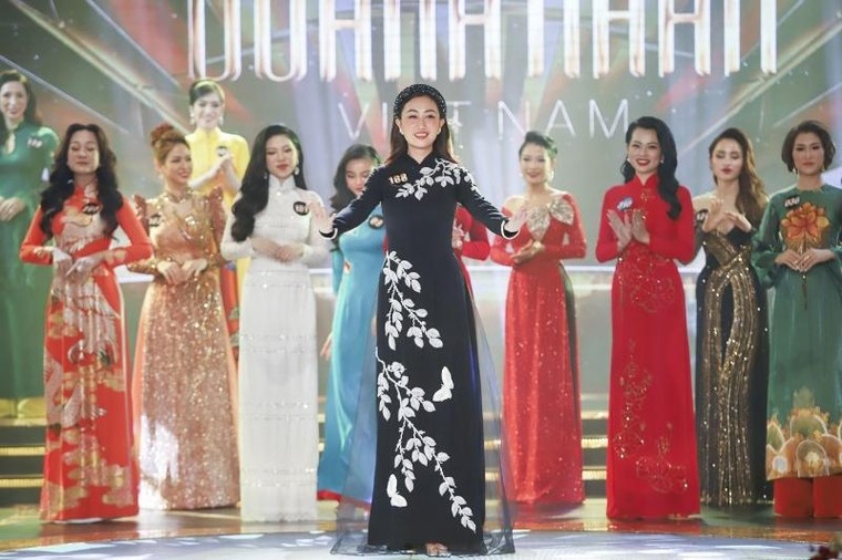 Chuyện ít biết về nữ CEO phi hàng không vừa trở thành người đẹp áo dài Hoa hậu Doanh nhân Việt Nam ảnh 6