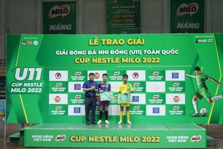 Sông Lam Nghệ An lên ngôi vô địch Giải bóng đá Nhi đồng toàn quốc - Cúp Nestlé MILO 2022 ảnh 2