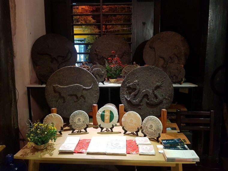 Độc đáo chùa cầu Hội An làm từ 20 kg trà shan tuyết cổ thụ ảnh 4