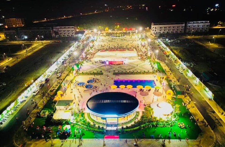 Lãi suất cần giảm 2%, tiền mới “chảy” sang thị trường bất động sản ảnh 2