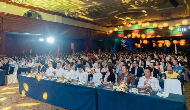 Top 10 đại lý BĐS tốt nhất năm vẫn có doanh số bán hàng hơn 5000 tỷ đồng và quỹ hàng 2 tỷ đô la Mỹ ảnh 2