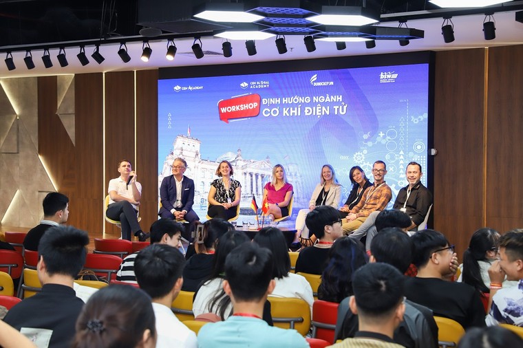 CRE đặt mục tiêu lợi nhuận 3.250 tỷ đồng, mảng kinh doanh mới sẽ mang lại doanh thu trong năm 2024 ảnh 1