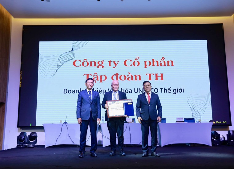 Hội nghị WFUCA lần thứ 43: Tôn vinh các cá nhân, tổ chức có nhiều đóng góp cho các phong trào UNESCO ảnh 9