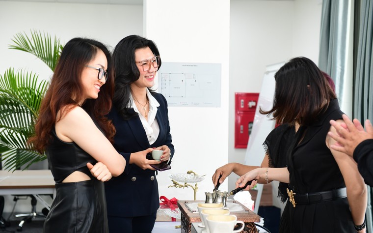 “Đẹp tỉnh thức” cùng Thạch Cổ Trà và HER Beauty Clinic ảnh 2