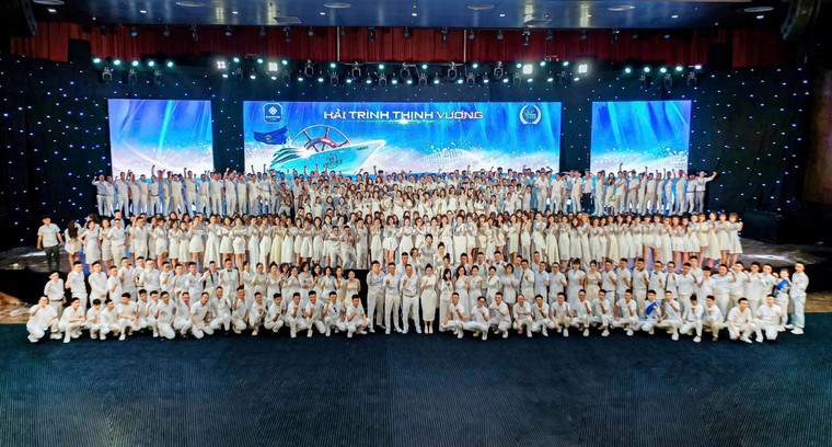 Bất ngờ: Một đơn vị môi giới bất động sản cán mốc 1 tỷ USD tiền hàng năm 2024 ảnh 1